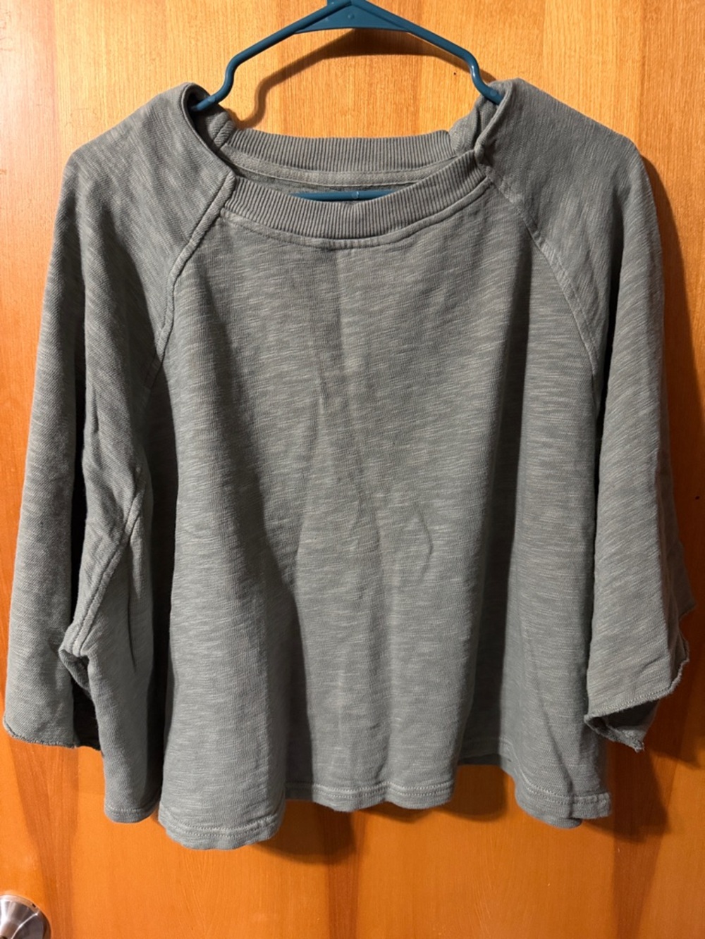 aerie Heather olive green Relaxed Crewneck Tshirt and matching flowy pants
